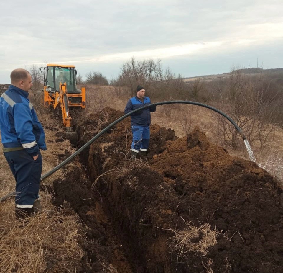 Костромские коммунальщики построили новый водопровод в Луганской области