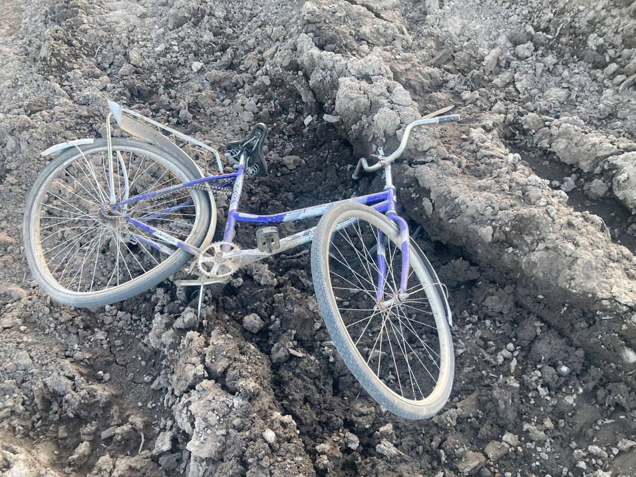 Легковушка насмерть сбила велосипедиста на трассе под Костромой