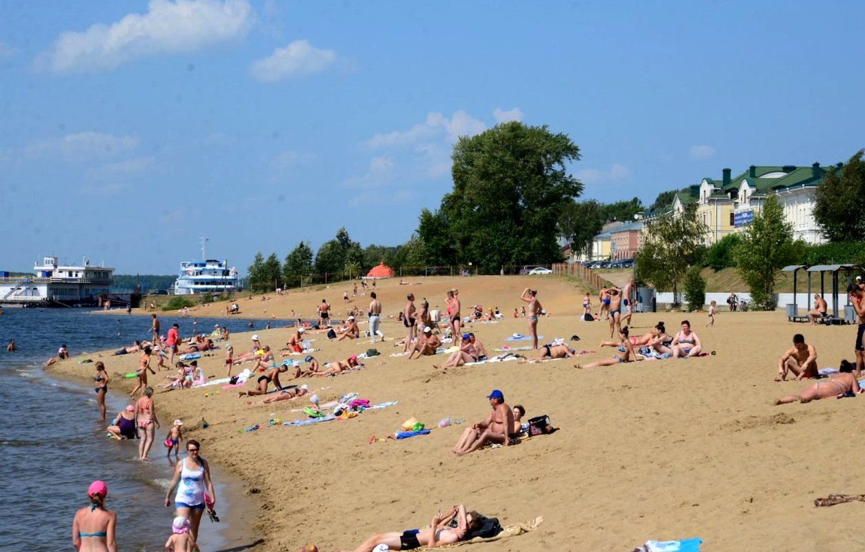 В Костроме разрешили купаться только на одном пляже