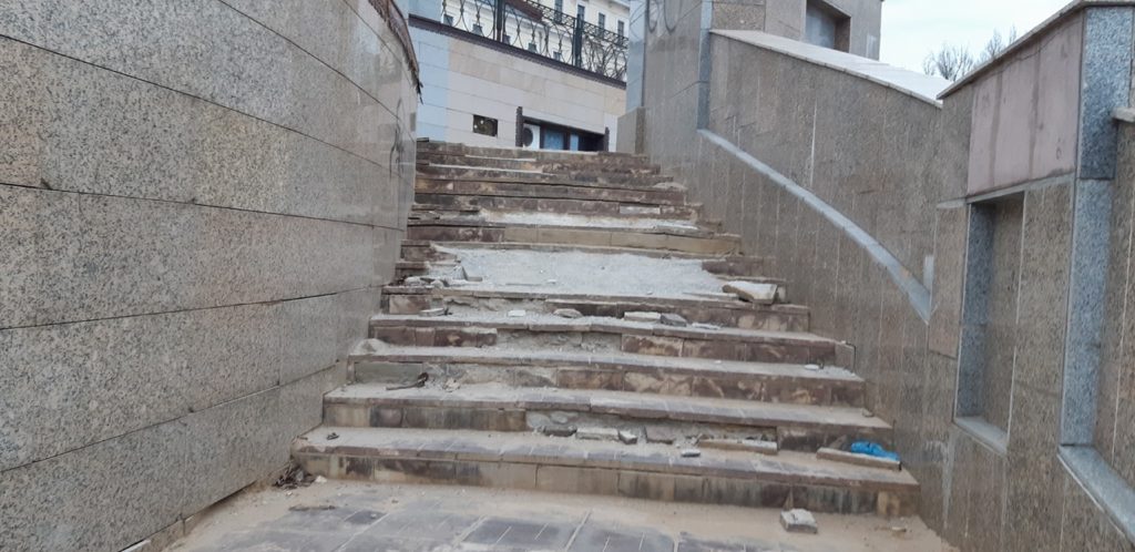В Костроме пообещали отремонтировать лестницы на Муравьевке