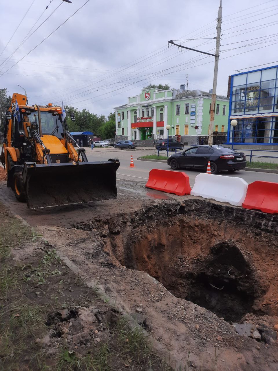 В Костроме не пришлось пускать автобусы в объезд улицы Ленина - Logos44