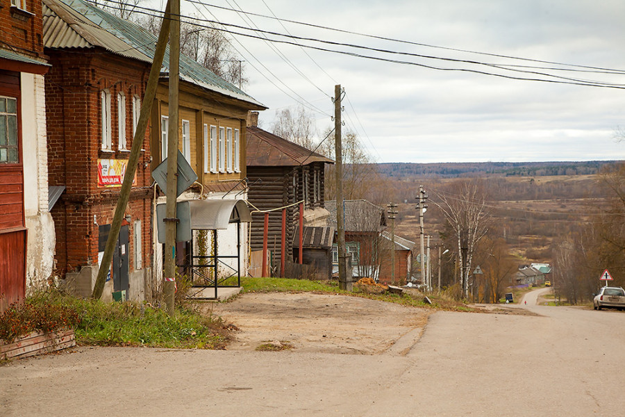 Жители поселка в Костромской области остались в жару без холодной воды