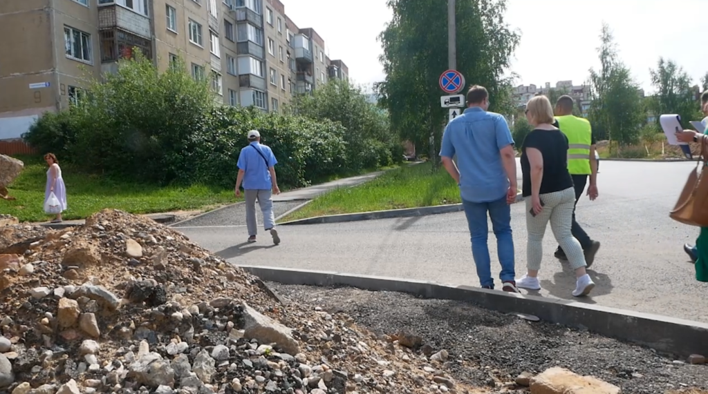 Упор на Заволжье: в Костроме усиленно ремонтируют дороги перед ремонтом моста