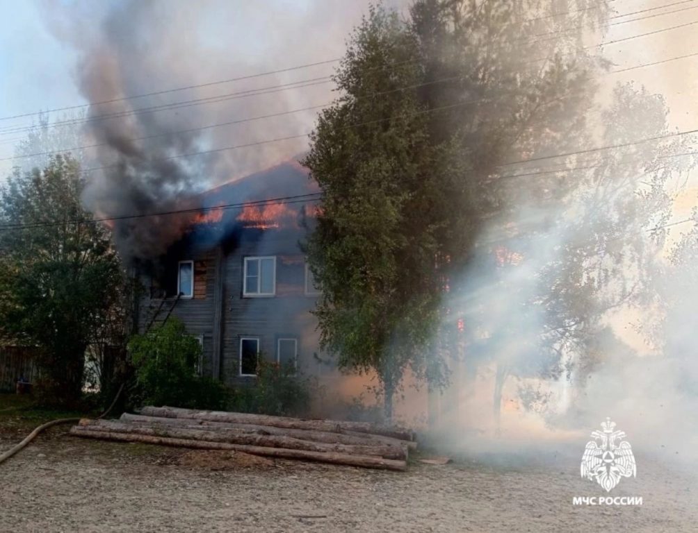 Жуткий пожар унес жизнь пенсионера в Костромской области