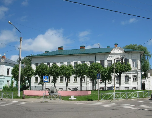 В Костроме строительство канализации к новой поликлинике может привести к разрушению памятника архитектуры