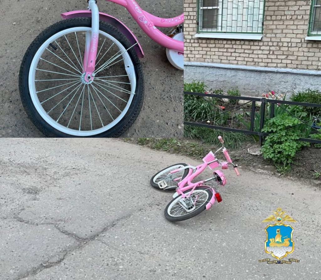 8-летняя девочка попала под колеса иномарки прямо в своем дворе