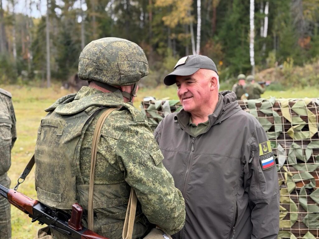 Губернатор встретил одноклассника среди костромских новобранцев отряда «БАРС»