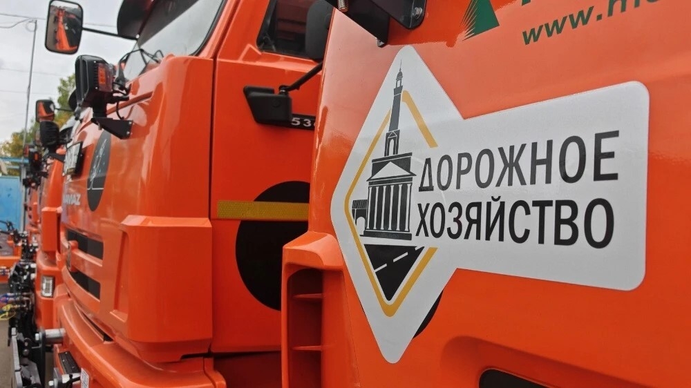 90 машин будут зимой чистить и посыпать дороги в Костроме