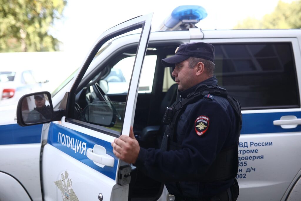 У 16-летнего подростка угнали машину в Костроме