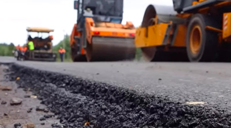 Парковку у Чернигинской набережной в Костроме привели в порядок